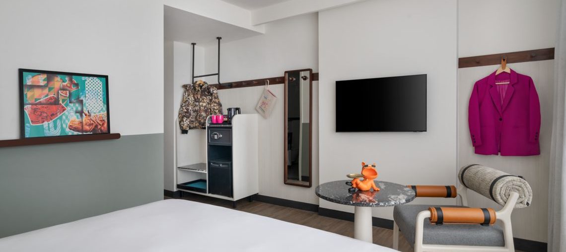 ox-ktmox-queen-11717_Classic-Hor