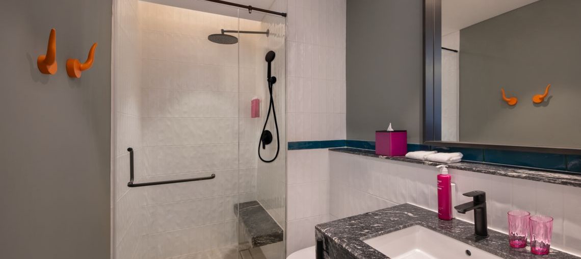 ox-ktmox-shower-19711_Classic-Hor